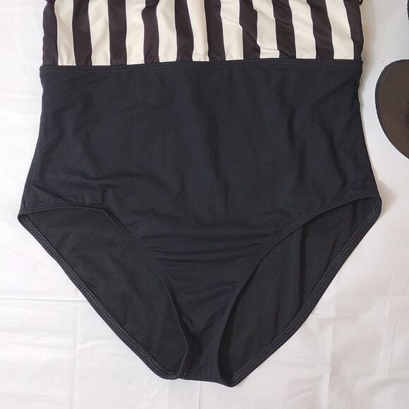 GUESS Black White High Waist Bandeau One Piece Swimsuit Medium - Picture 8 of 13